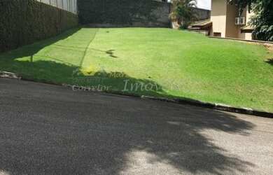 Imagem: O terreno possui 360m² de Área e está localizado em Vila