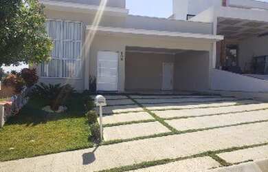 Imagem: A casa em condomínio possui 3 Dormitórios, 4 Banheiros, 4