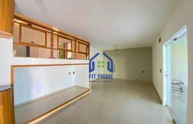 Imagem: A casa possui 4 Dormitórios, 5 Banheiros, 4 Vagas na garagem