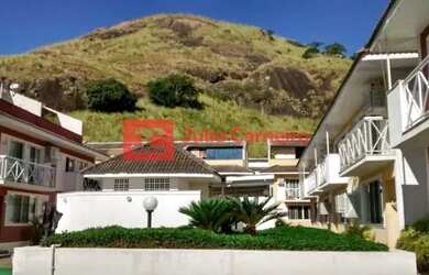 Imagem: A casa em condomínio possui 4 Dormitórios, 4 Banheiros, 2