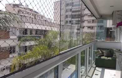 Imagem: O apartamento possui 3 Dormitórios, 3 Banheiros, 1 Vaga na