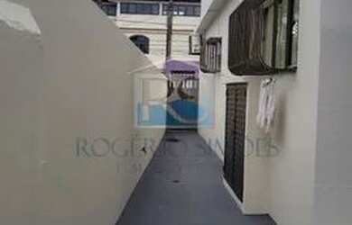 Imagem: A casa possui 3 Dormitórios, 3 Banheiros, 1 Vaga na garagem