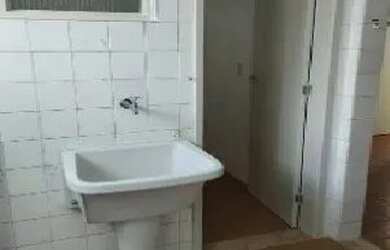 Imagem 8: 3 Quartos ,nascente, vista mar, 1 garagem cabe 2 carros . Próximo ao...