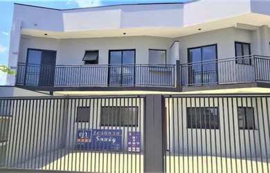 Imagem: O apartamento possui 1 Dormitório, 1 Banheiro, 1 Vaga na garagem