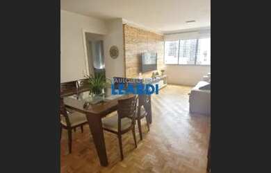 Imagem: O apartamento possui 2 Dormitórios, 2 Banheiros, 86m² de Área