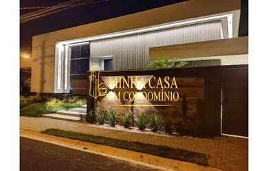 Imagem: A casa em condomínio à venda possui 3 Dormitórios, 5 Banheiros