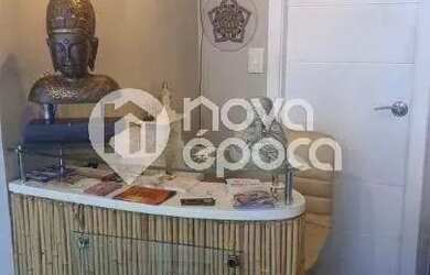 Imagem: O depósito possui 1 Vaga na garagem, 31m² de Área e está