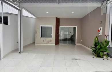 Imagem: A casa em condomínio possui 2 Dormitórios, 2 Banheiros, 2