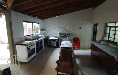 Imagem 3: Casa Residência em Jaú. 12m² de Área, 2 Vagas na garageme4 Dormitórios