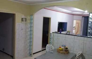 Imagem 3: VENDE-SE CASA DE ANDAR COM 3 CASAS NO TERRENO