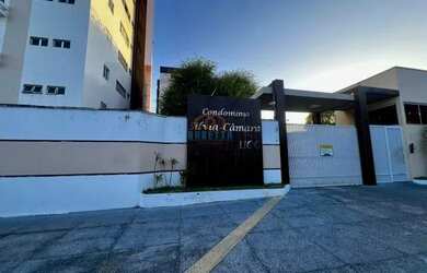 Imagem: O apartamento possui 5 Dormitórios, 3 Banheiros, 2 Vagas na