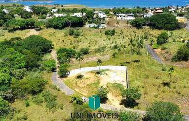 Imagem: O terreno possui 720m² de Área e está localizado em Meaípe