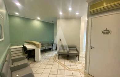 Imagem 2: SALA MOBILIADA LOCALIZADA NO EDIFICIO MEDCLINICAS, 49 m², no centro de...