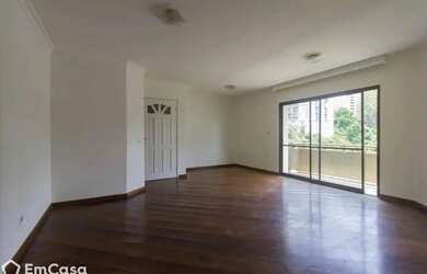 Imagem: O apartamento possui 2 Dormitórios, 2 Banheiros, 3 Vagas na