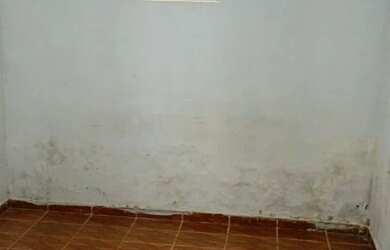 Imagem: A casa possui 1 Dormitório, 1 Banheiro e está localizado