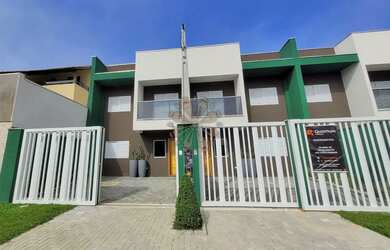 Imagem: O apartamento possui 4 Dormitórios, 2 Banheiros, 2 Vagas na