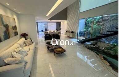 Imagem: A casa em condomínio possui 4 Dormitórios, 5 Banheiros, 4