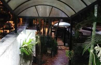 Imagem: O depósito possui 5 Vagas na garagem, 900m² de Área, Imóvel