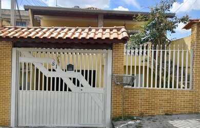 Imagem: A casa possui 1 Dormitório, 1 Banheiro, 25m² de Área e está