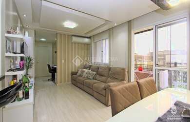 Imagem: O apartamento possui 3 Dormitórios, 1 Banheiro, 2 Vagas na