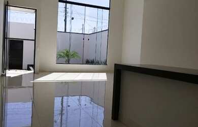 Imagem 6: Casa com lote inteiro. Piscina, Churrasqueira, Varandae187m² de Área