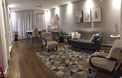 Imagem: A casa em condomínio possui 4 Dormitórios, 3 Banheiros, 2