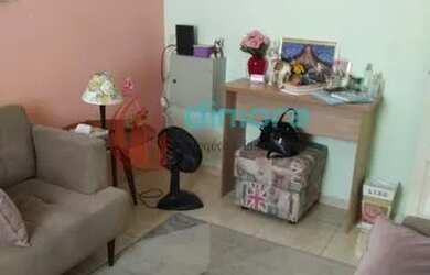 Imagem: A casa possui 2 Dormitórios, 1 Banheiro, 1 Vaga na garagem