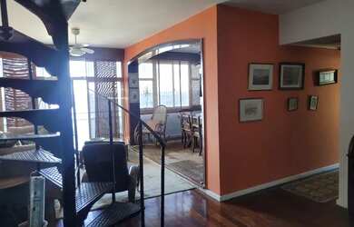 Imagem: O apartamento possui 4 Dormitórios, 4 Banheiros, 2 Vagas na