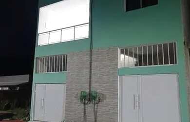 Imagem: A casa em condomínio possui 3 Dormitórios, 2 Banheiros, 1