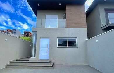 Imagem: A casa possui 3 Dormitórios, 1 Banheiro e 146000m² de Área