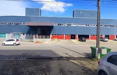 Imagem 5: Vendo Três Galpões Locados em Condomínio Fechado - Palhoça - SC