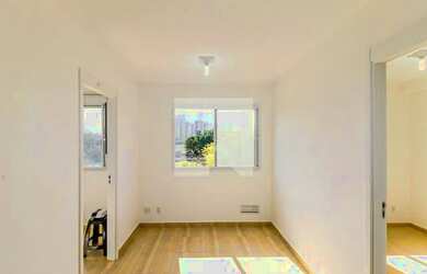 Imagem: O apartamento possui 2 Dormitórios, 1 Banheiro e 34m² de Área