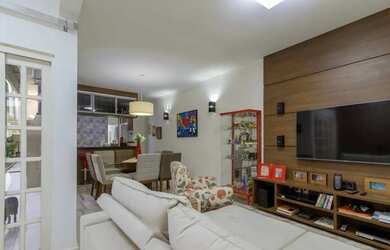 Imagem 4: casa sobrado no Bosque em avenida Vale a pena ver as fotos