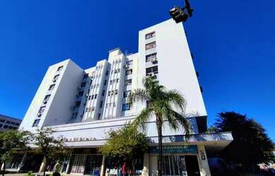 Imagem: O apartamento possui 1 Dormitório, 1 Banheiro, 47m² de Área