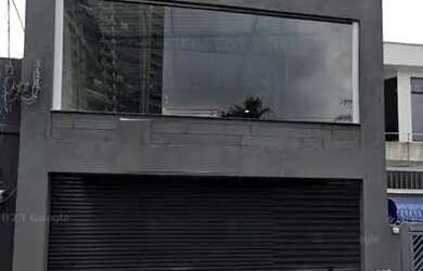 Imagem: O depósito possui 240m² de Área e está localizado em Vila