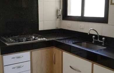 Imagem: O apartamento possui 4 Dormitórios, 3 Banheiros, 2 Vagas na