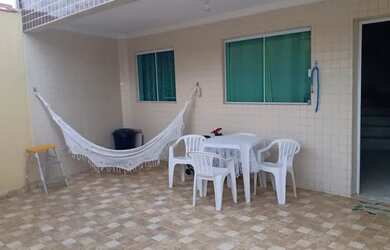 Imagem: A casa possui 2 Dormitórios, 1 Banheiro, 1 Vaga na garagem