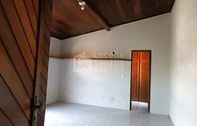 Imagem 5: CASA EM PARNAIBA. 450m² de Área, 1 Vaga na garageme3 Dormitórios