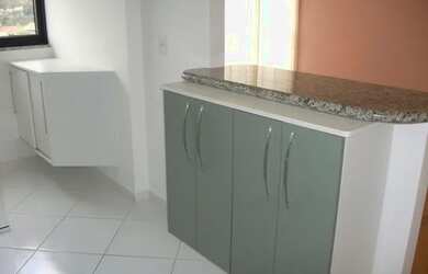 Imagem: O apartamento possui 2 Dormitórios, 2 Banheiros, 2 Vagas na