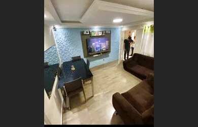 Imagem: O apartamento possui 2 Dormitórios, 1 Banheiro, 1 Vaga na garagem