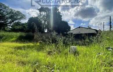 Imagem: O terreno à venda possui 947m² de Área e está localizado