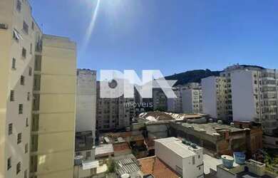 Imagem: O apartamento possui 1 Dormitório, 1 Banheiro, 29m² de Área