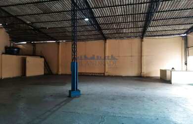 Imagem: O depósito possui 450m² de Área e está localizado em Olaria