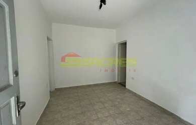 Imagem: A casa possui 1 Dormitório, 1 Banheiro, 40m² de Área e está