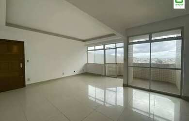 Imagem: O apartamento possui 4 Dormitórios, 4 Banheiros, 4 Vagas na