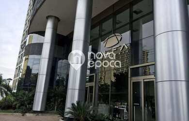 Imagem 2: São Cristóvão Sala. 248m² de Áreae5 Vagas na garagem