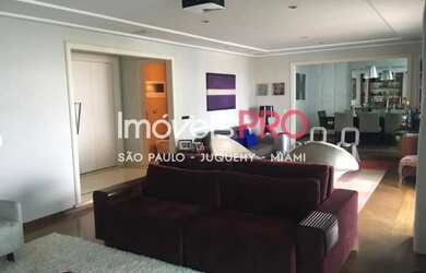 Imagem: O apartamento possui 4 Dormitórios, 5 Banheiros, 4 Vagas na