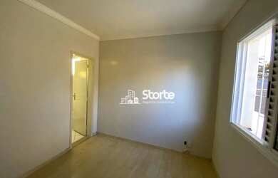 Imagem 6: Casa estilo sobrado com 4 dormitórios à venda, 266m² por R$ 950.000...