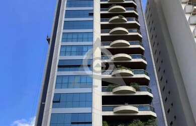 Imagem: O apartamento possui 4 Dormitórios, 3 Banheiros, 3 Vagas na