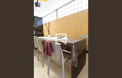 Imagem 9: Casa à Venda - Ouro Preto, 5 Quartos, 250 m2